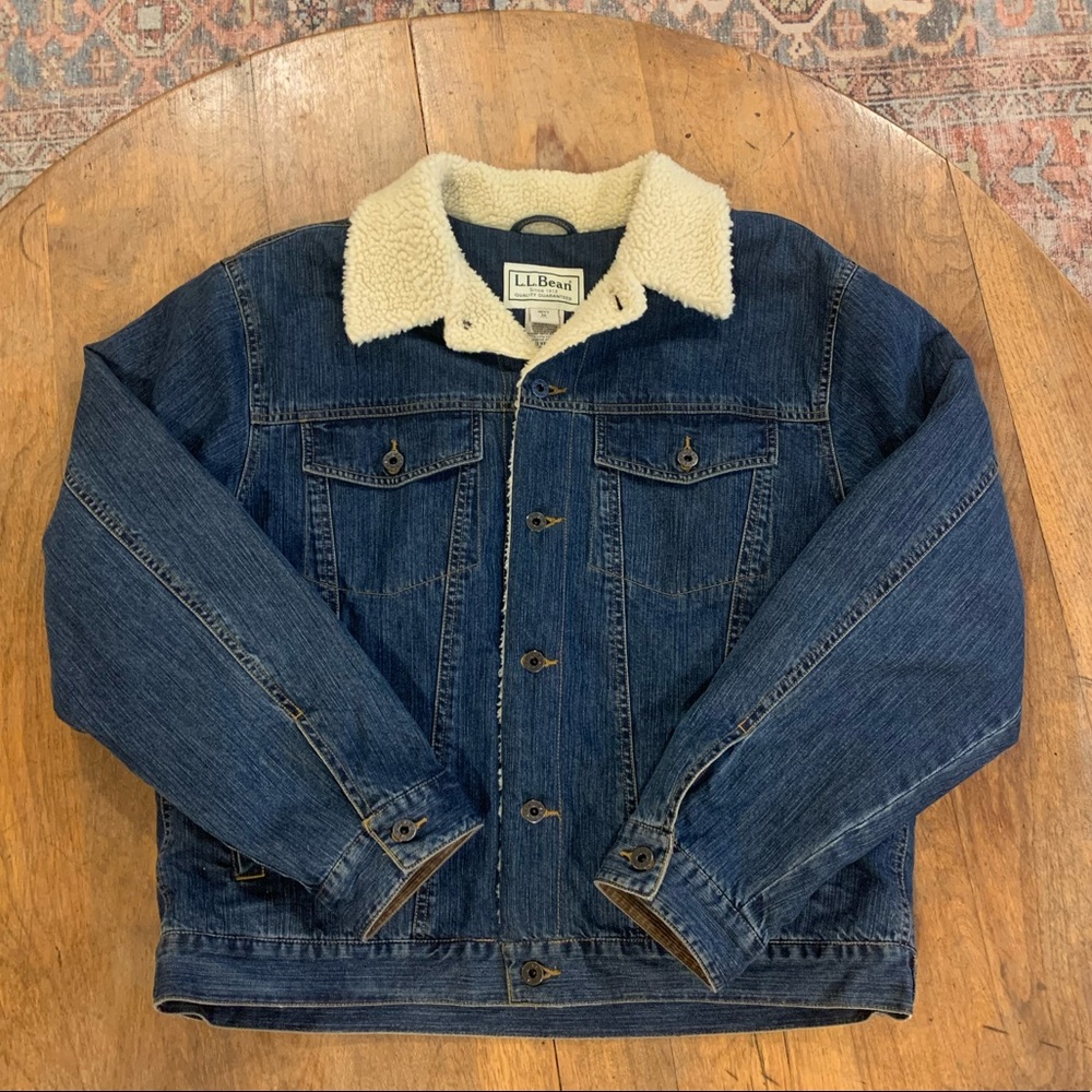 Men’s Sherpa lined L.L. Bean denim jacket size medium
